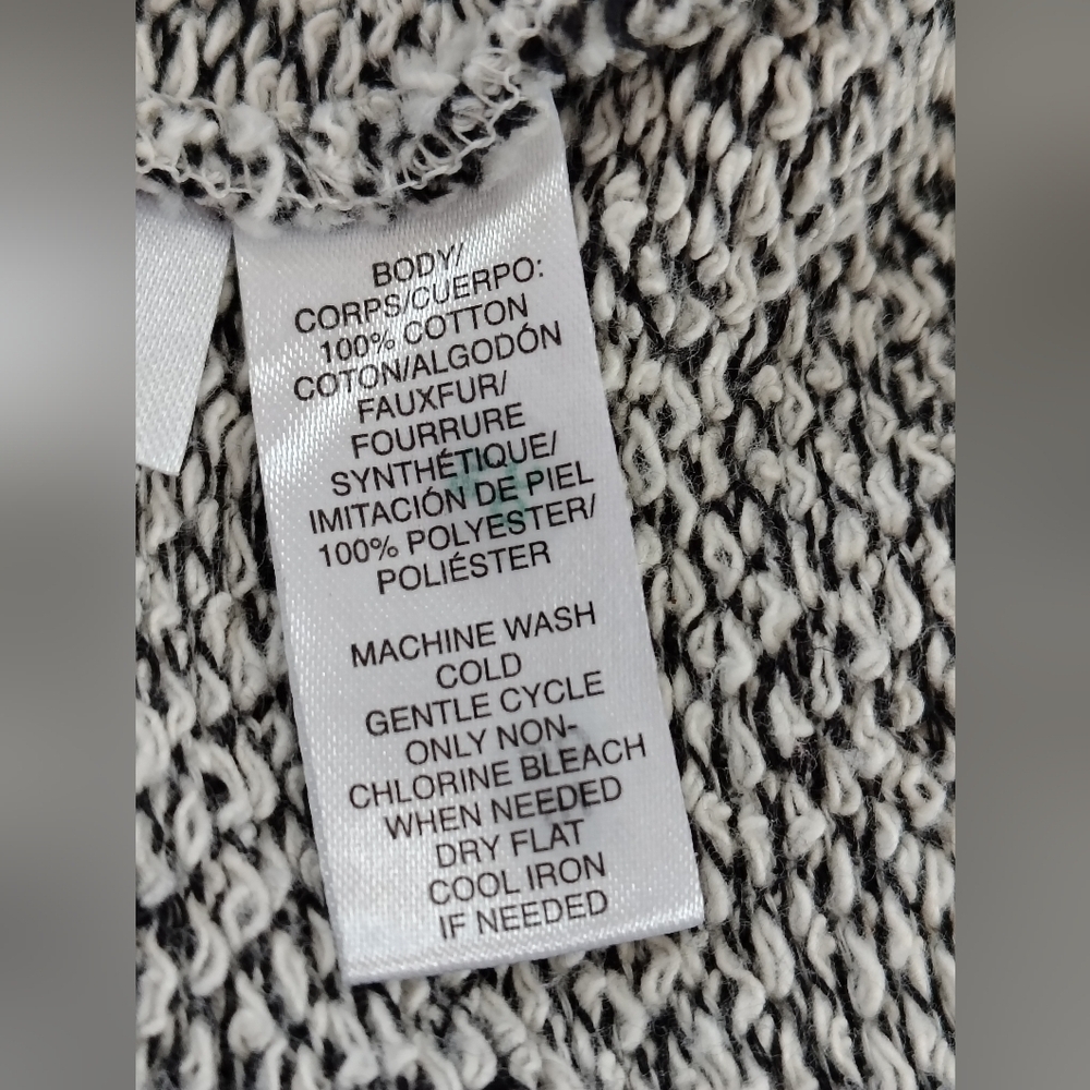 Loft Gray and White Shawl Collar Vest Size M - Picture 6 of 7